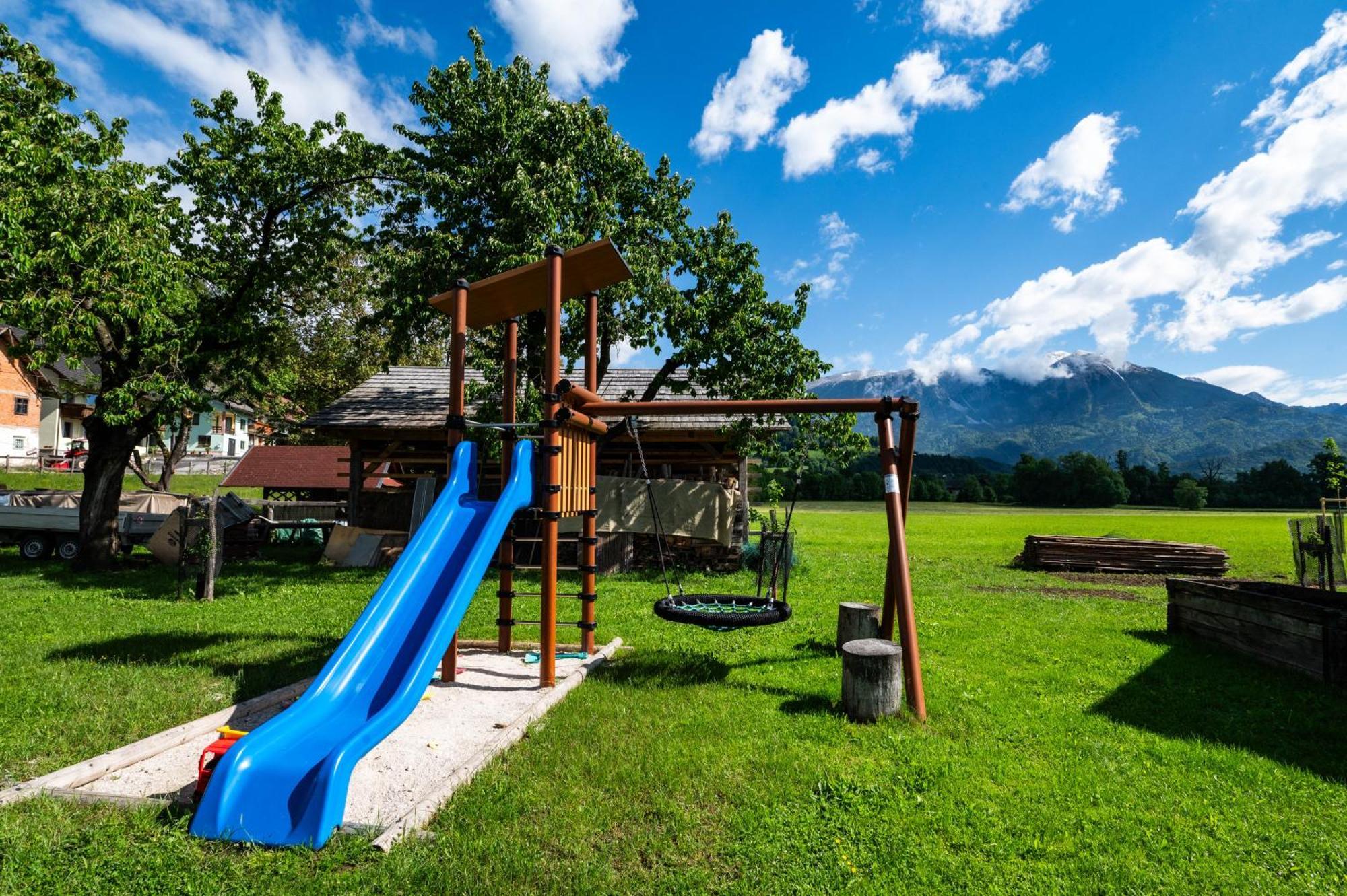 Turisticna Kmetija Grabnar Farm stay *